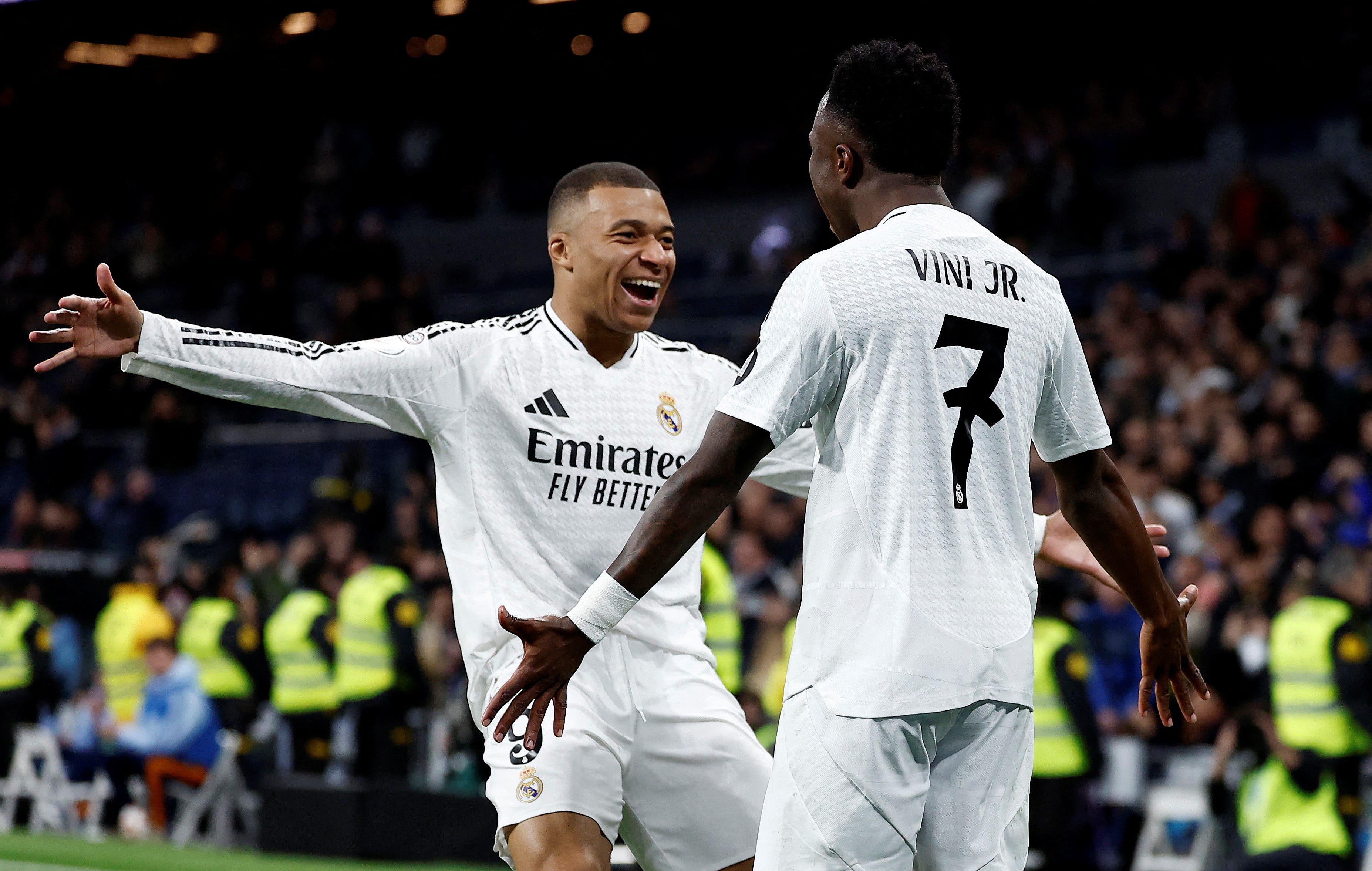 UCL Fantasy Wildcard and Limitless Guide: When Should You Play Each Chip?